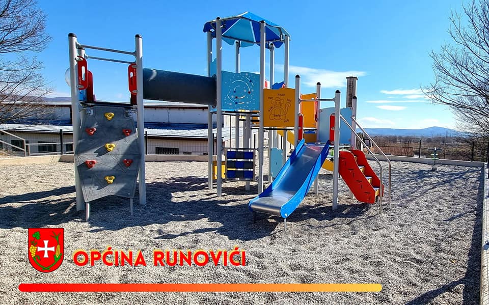 Dječje igralište 4
